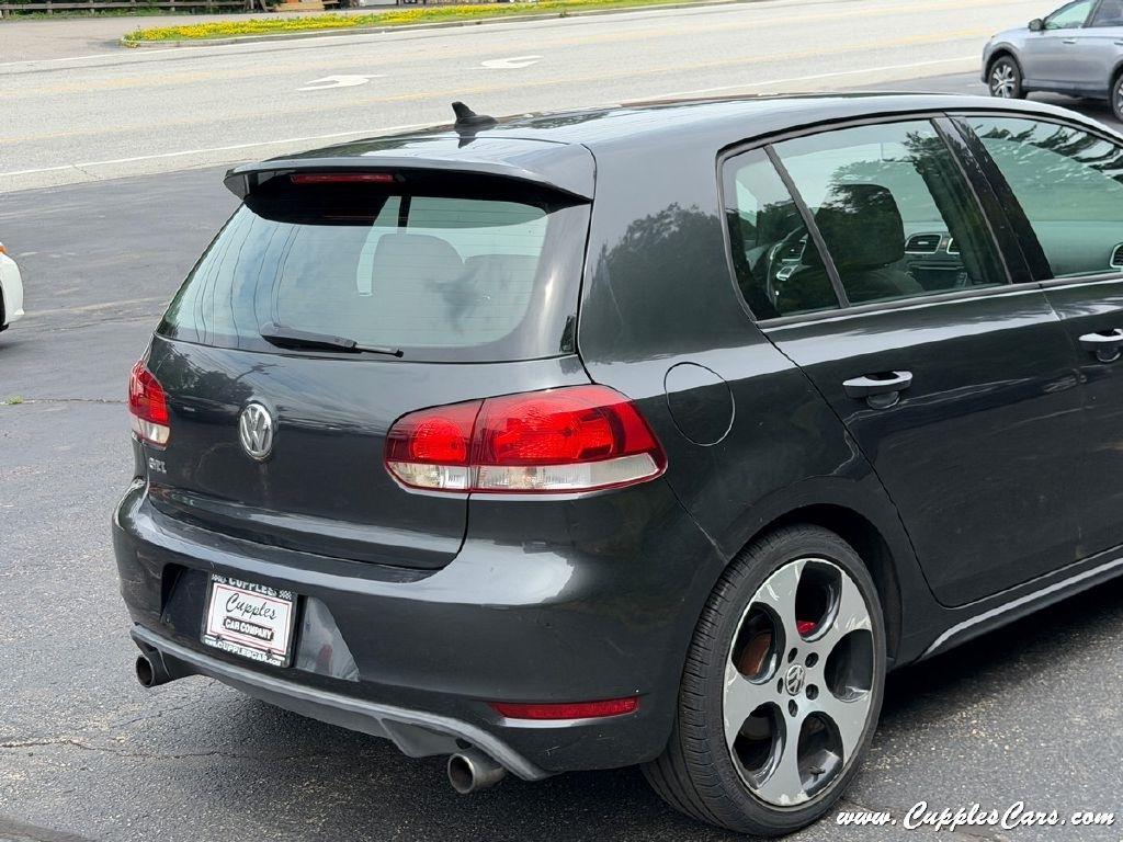 Volkswagen GTI 4dr HB DSG 2011
