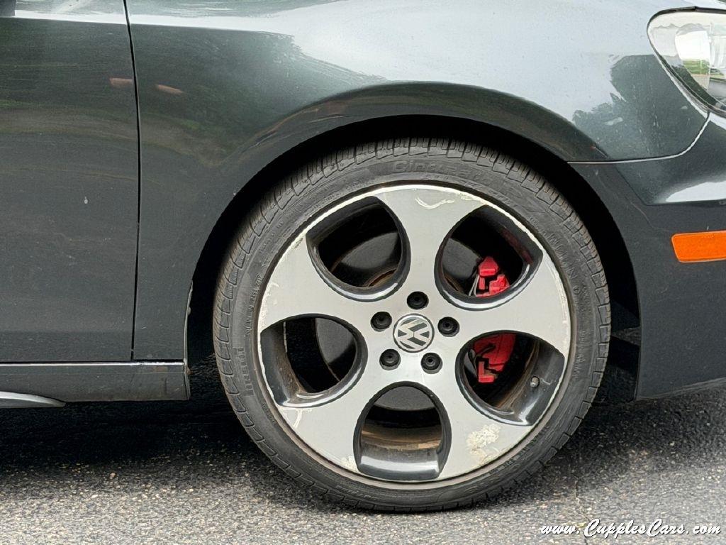 Volkswagen GTI 4dr HB DSG 2011