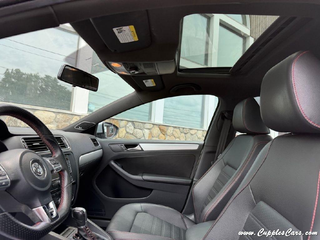 Volkswagen Jetta  2013