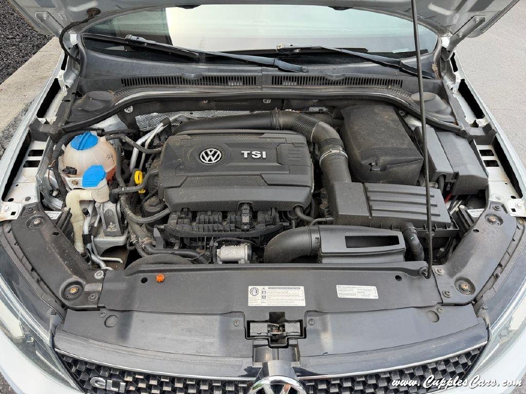 Volkswagen Jetta  2013