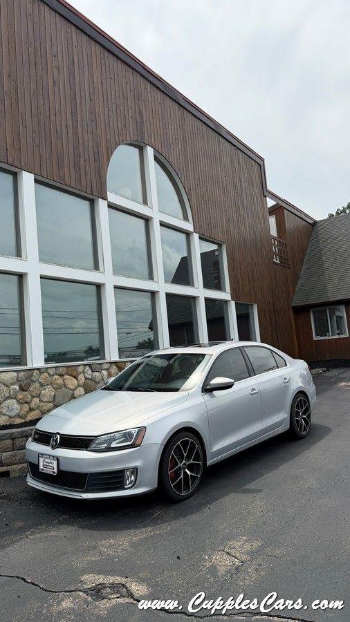Volkswagen Jetta  2013
