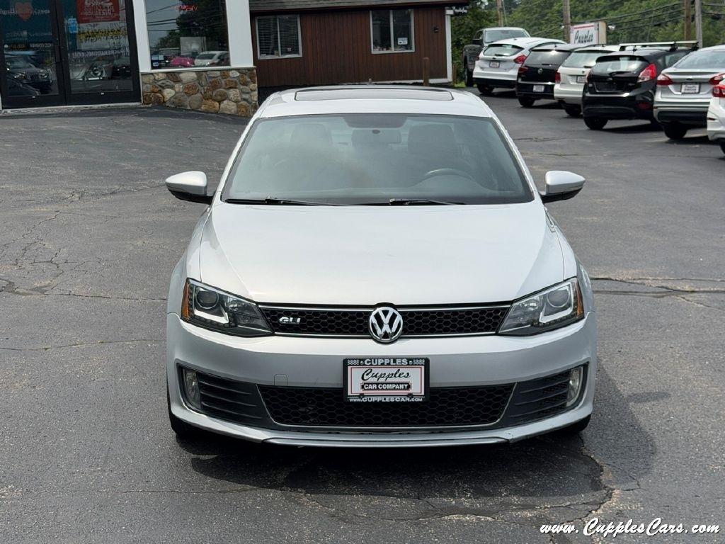 Volkswagen Jetta  2013