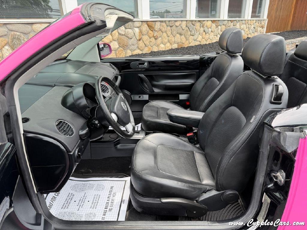 Volkswagen New Beetle  2009