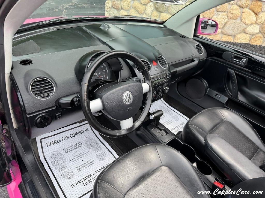 Volkswagen New Beetle  2009