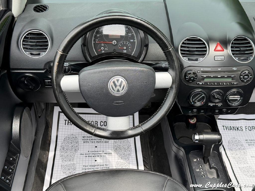 Volkswagen New Beetle  2009