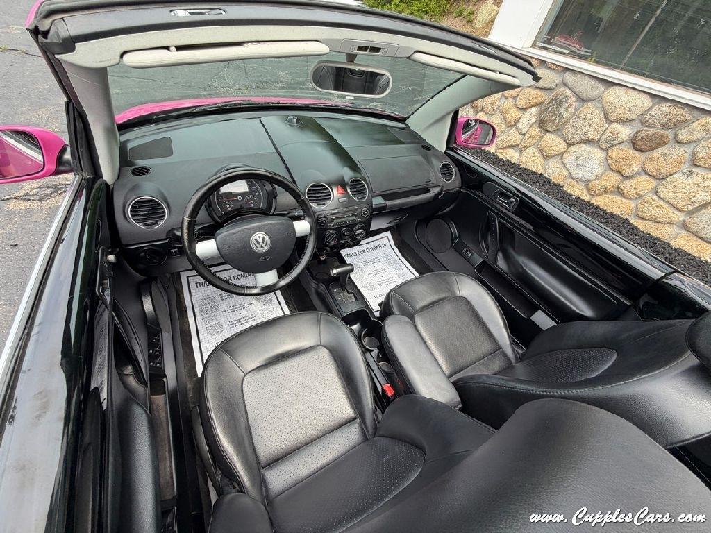 Volkswagen New Beetle  2009