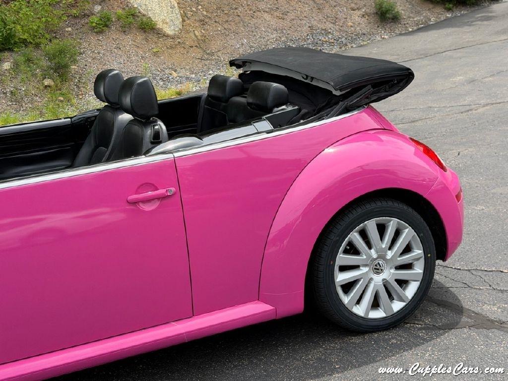 Volkswagen New Beetle  2009