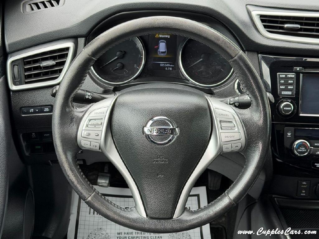 Nissan Rogue  2015