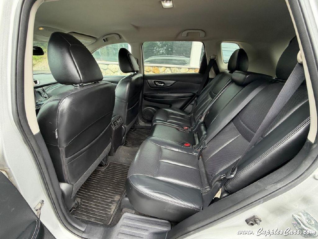 Nissan Rogue  2015