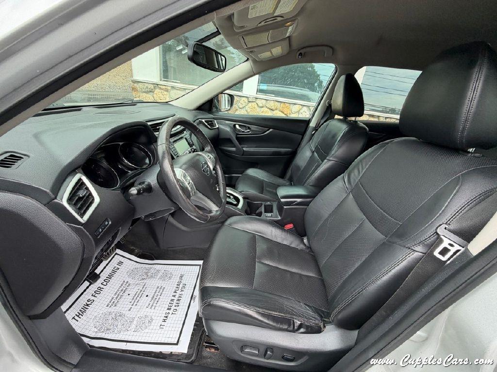 Nissan Rogue  2015