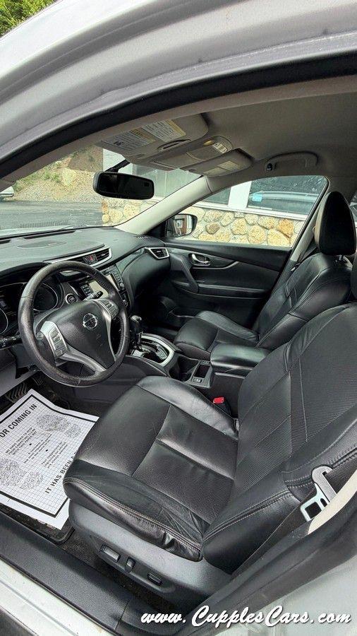 Nissan Rogue  2015