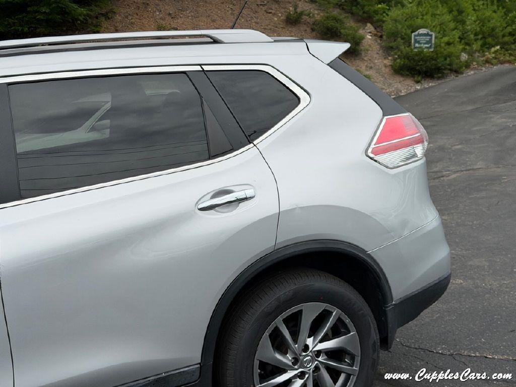 Nissan Rogue  2015