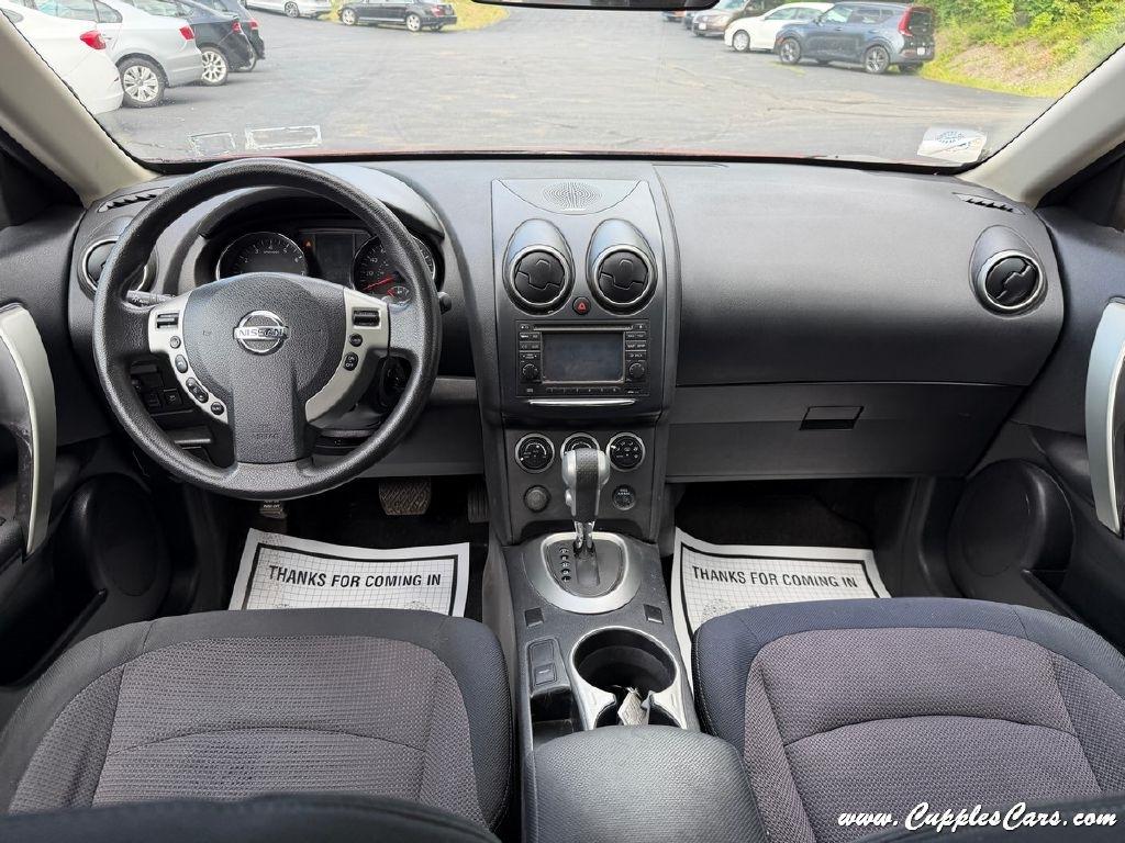 Nissan Rogue  2013