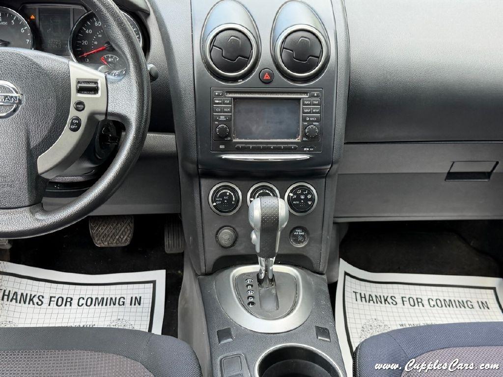 Nissan Rogue  2013