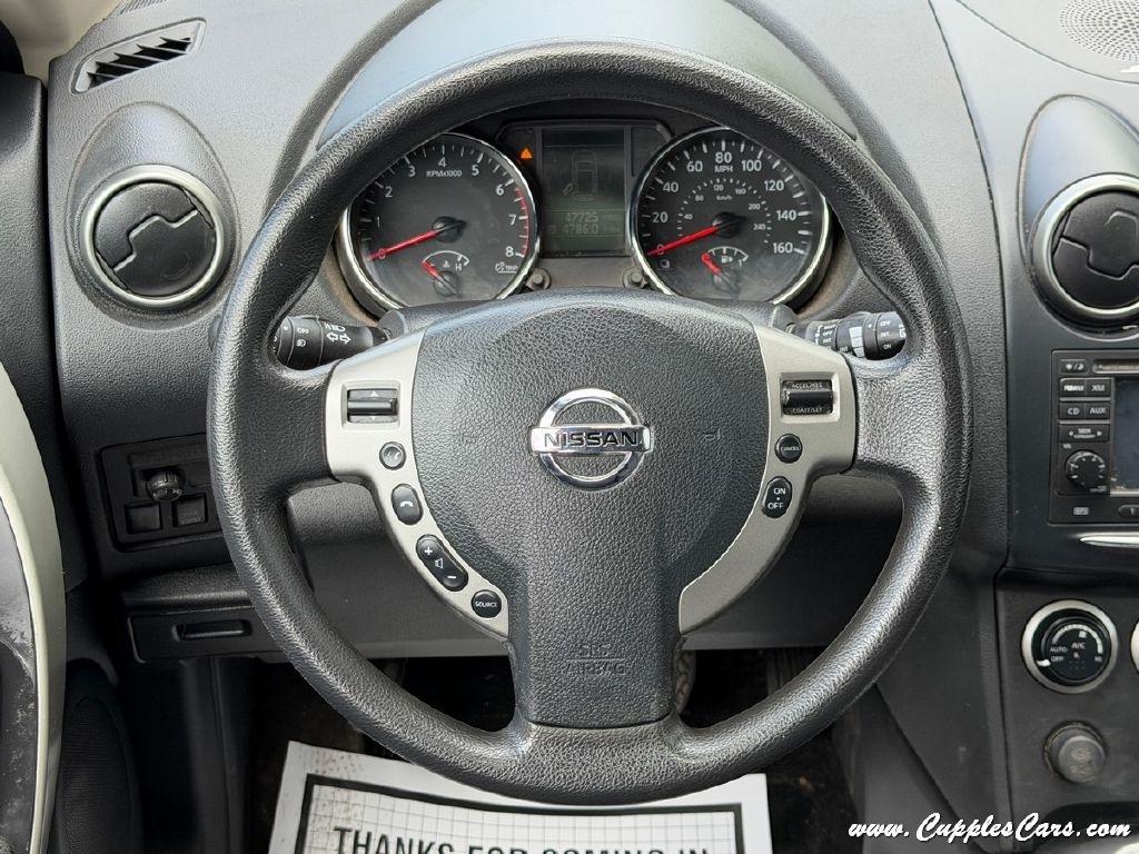 Nissan Rogue  2013