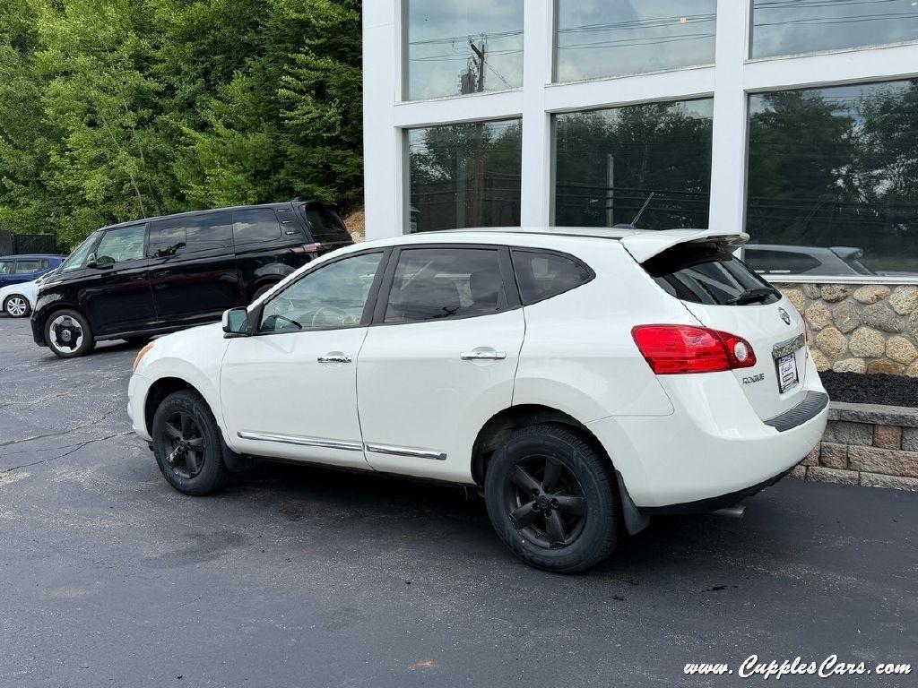 Nissan Rogue  2013