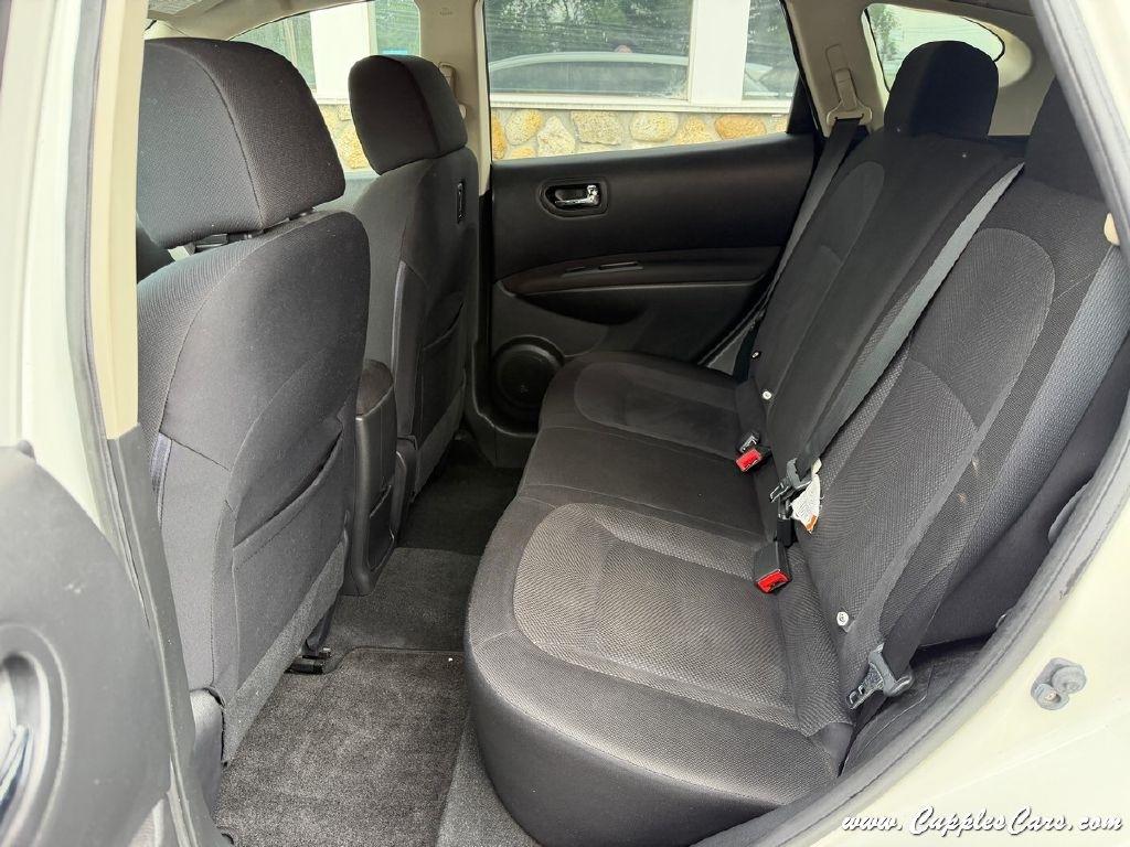 Nissan Rogue  2013