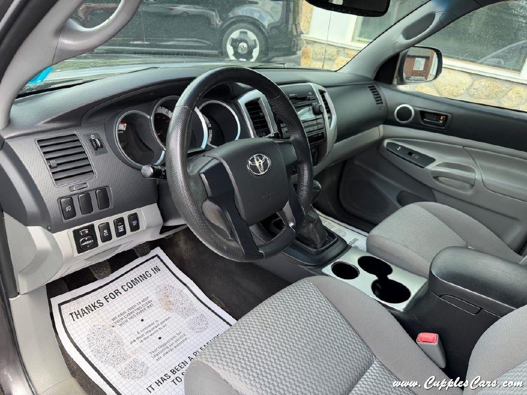 Toyota Tacoma  2012