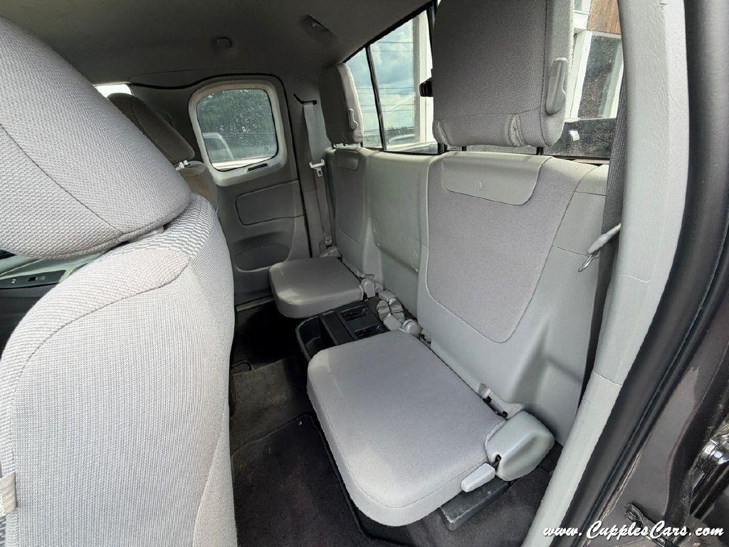 Toyota Tacoma  2012