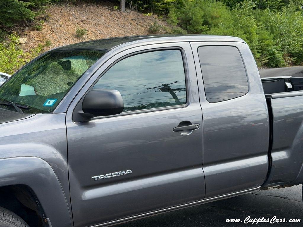 Toyota Tacoma  2012