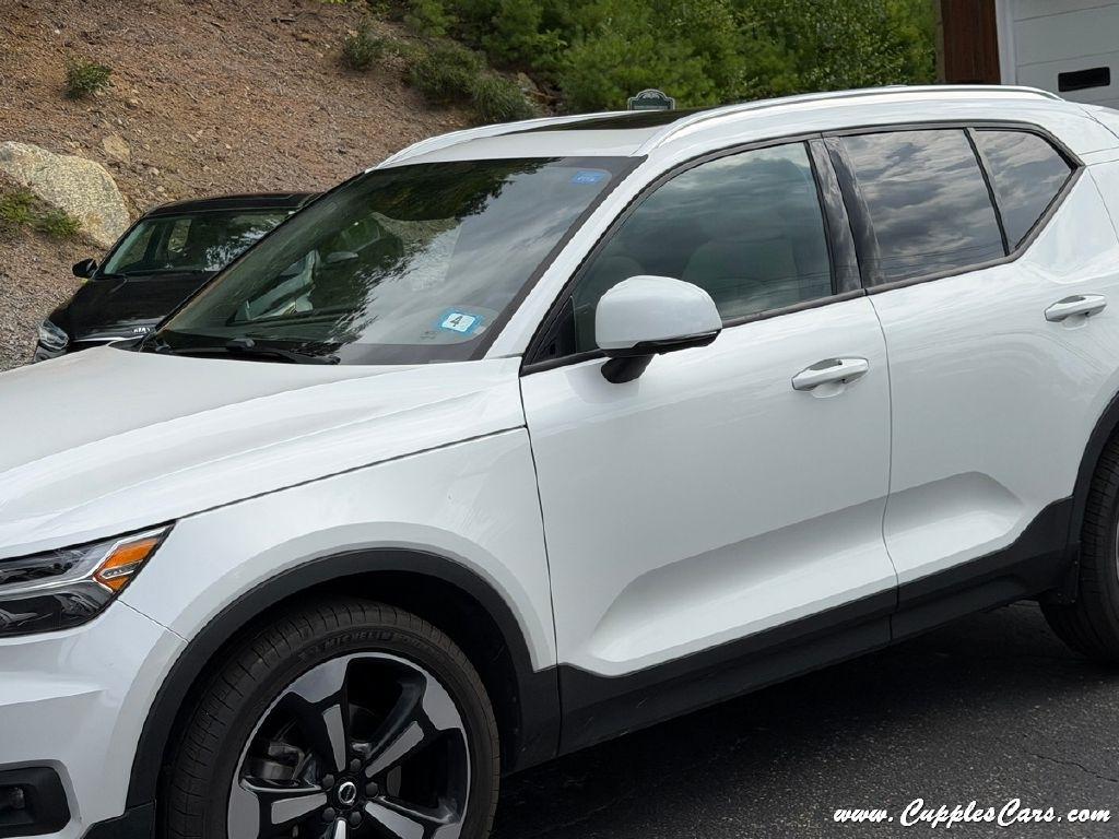 Volvo XC40  2022