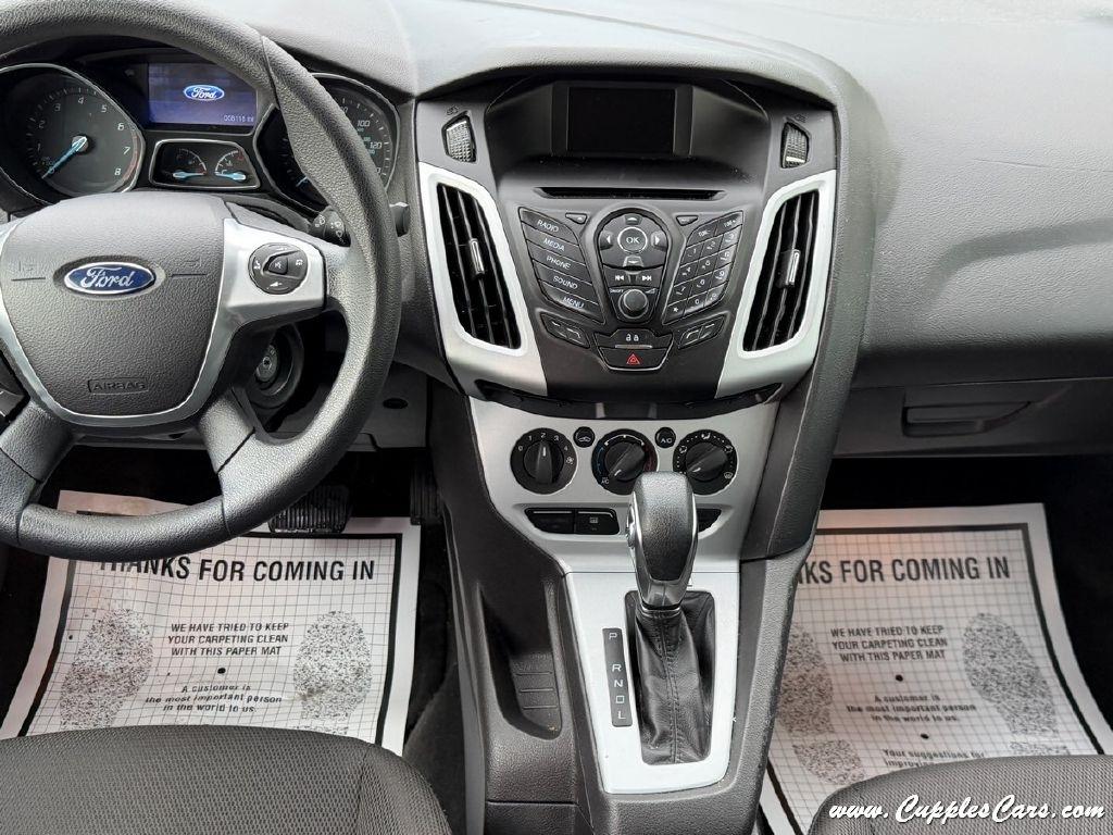Ford Focus  2014