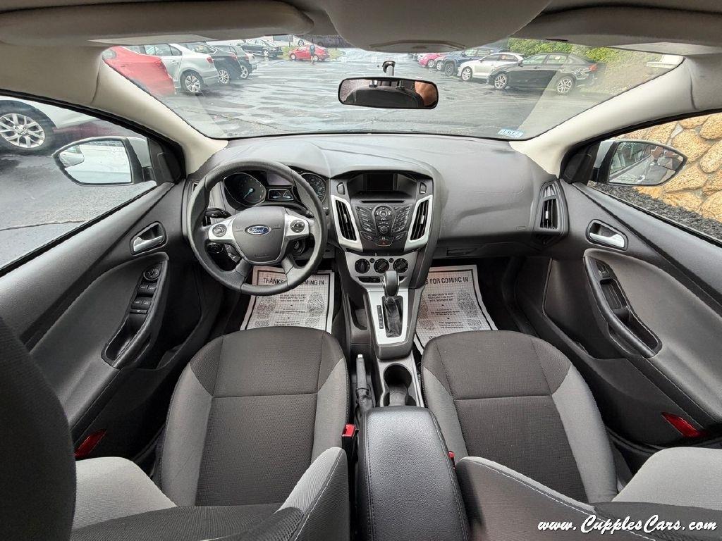 Ford Focus  2014