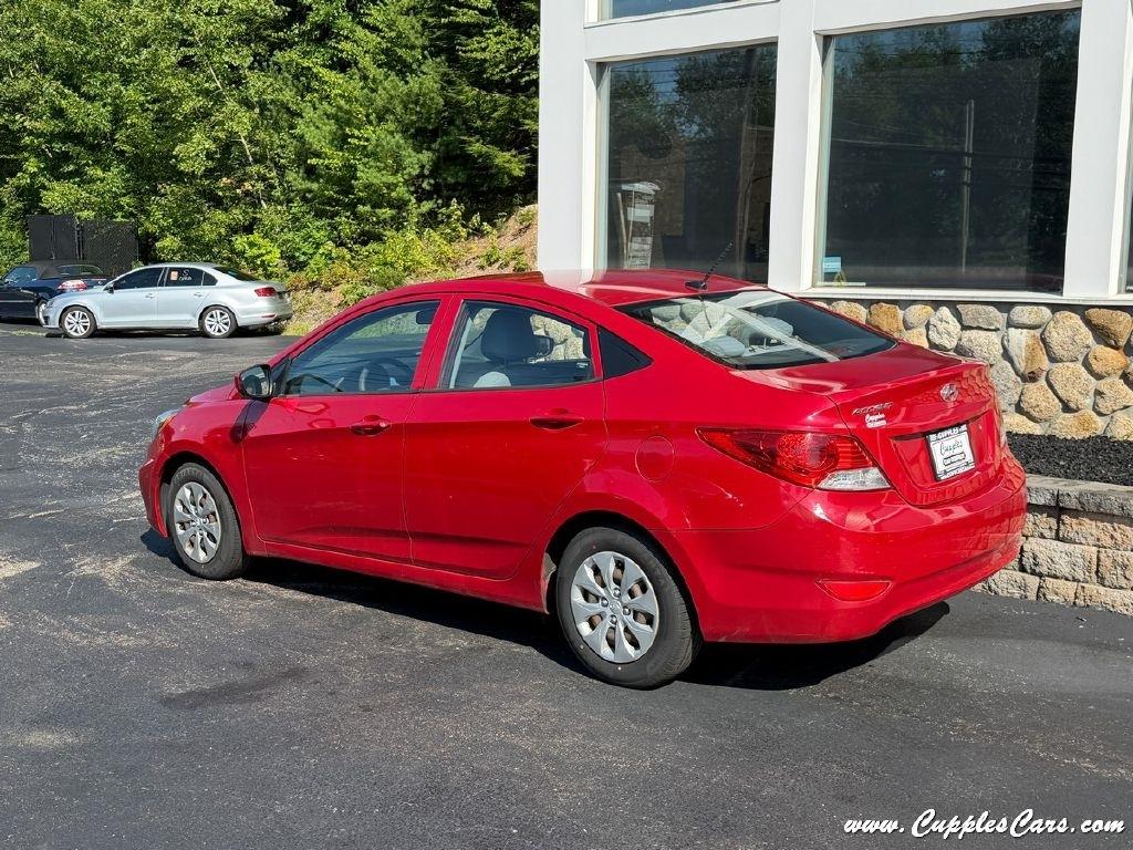 Hyundai Accent  2013