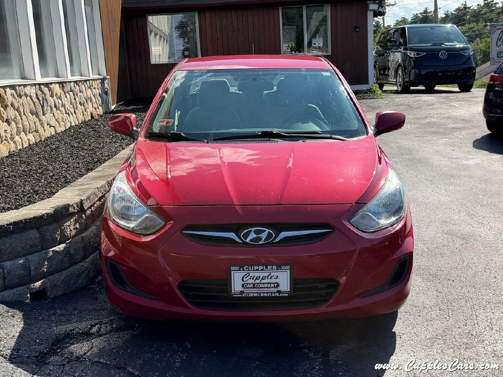 Hyundai Accent  2013