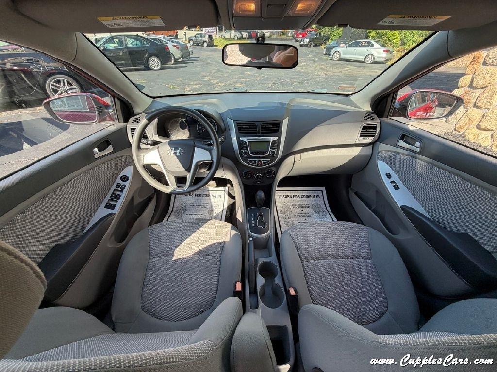 Hyundai Accent  2013