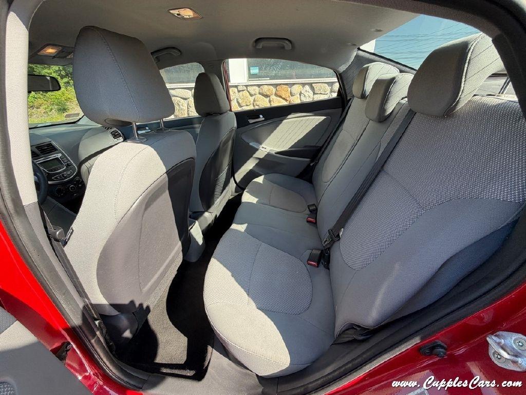 Hyundai Accent  2013