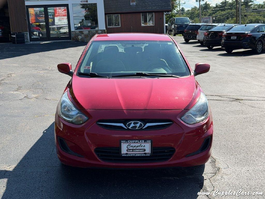 Hyundai Accent  2013