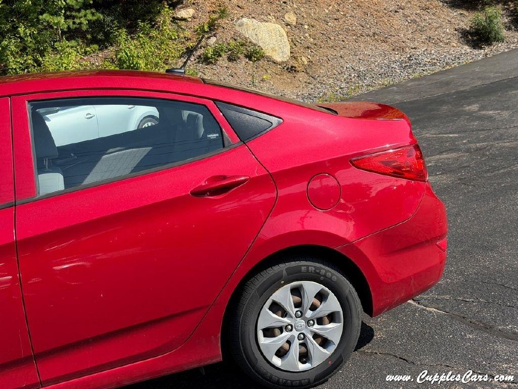 Hyundai Accent  2013
