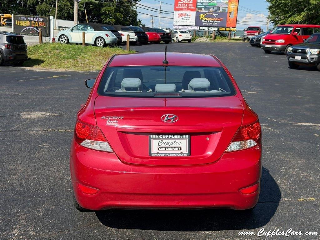 Hyundai Accent  2013