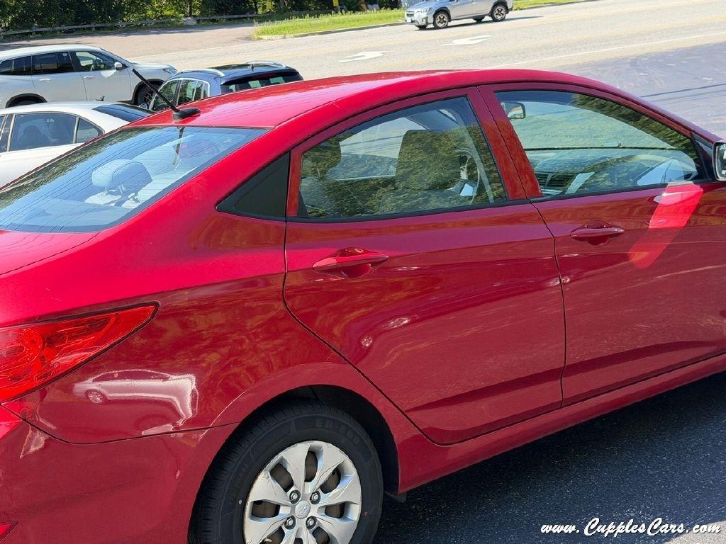 Hyundai Accent  2013