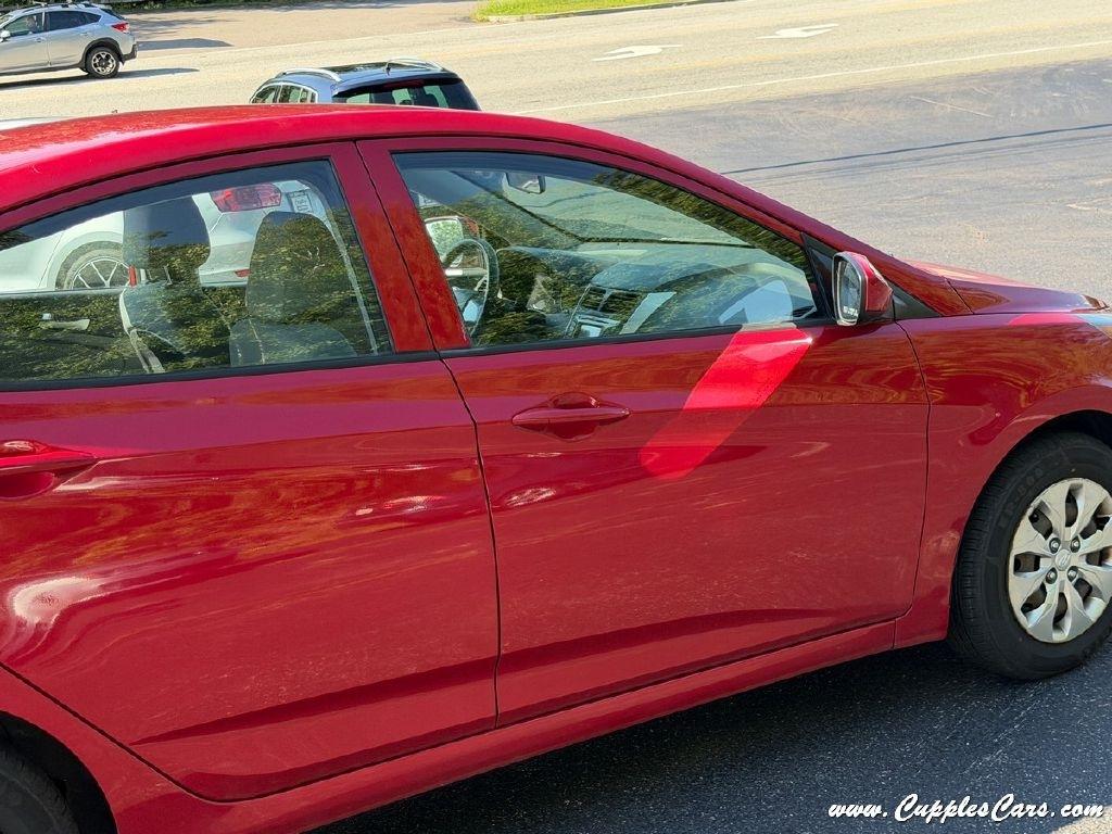Hyundai Accent  2013