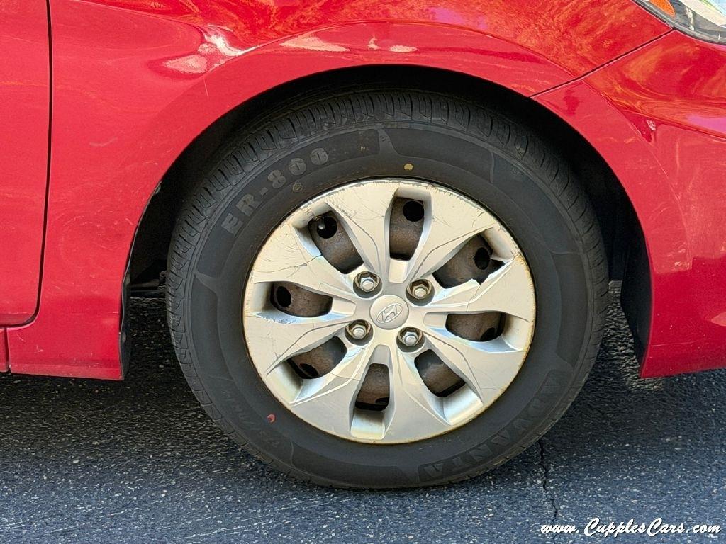 Hyundai Accent  2013