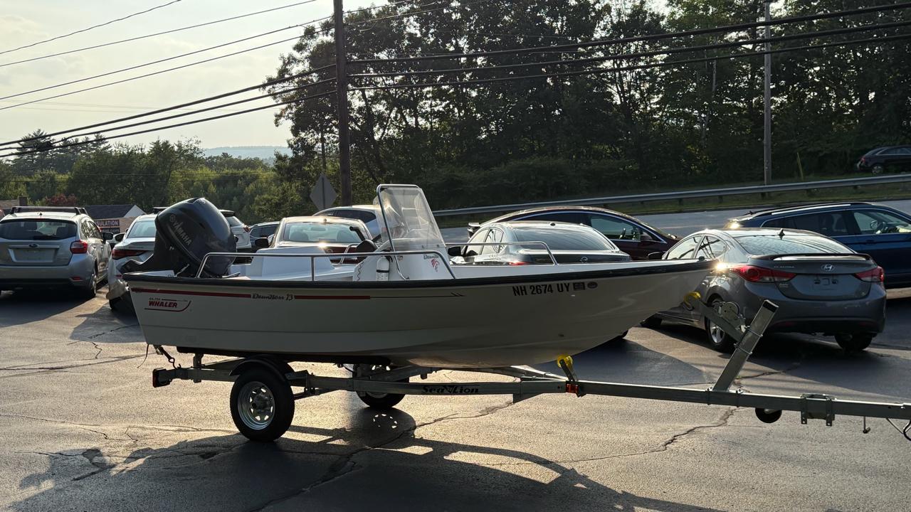 Boston Whaler Dauntless  1996