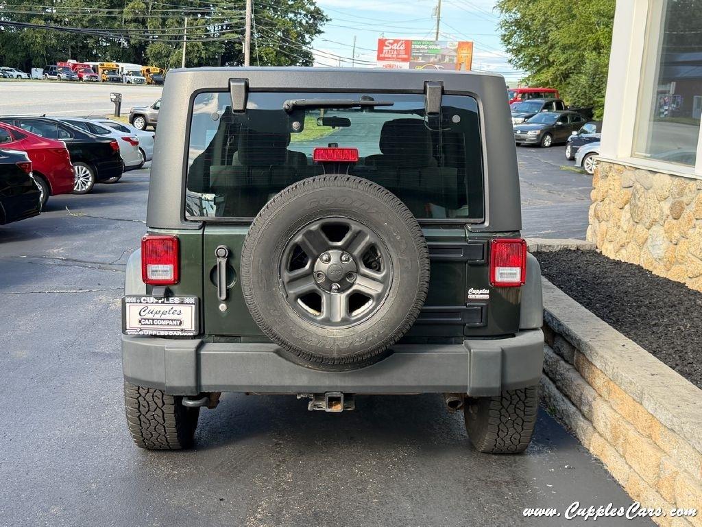 Jeep Wrangler  2011