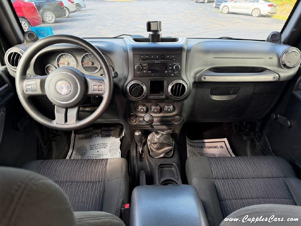 Jeep Wrangler  2011