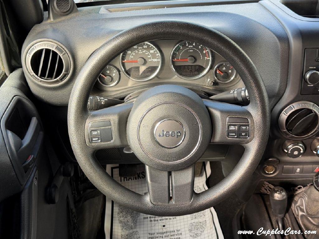 Jeep Wrangler  2011
