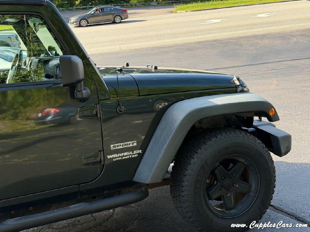 Jeep Wrangler  2011