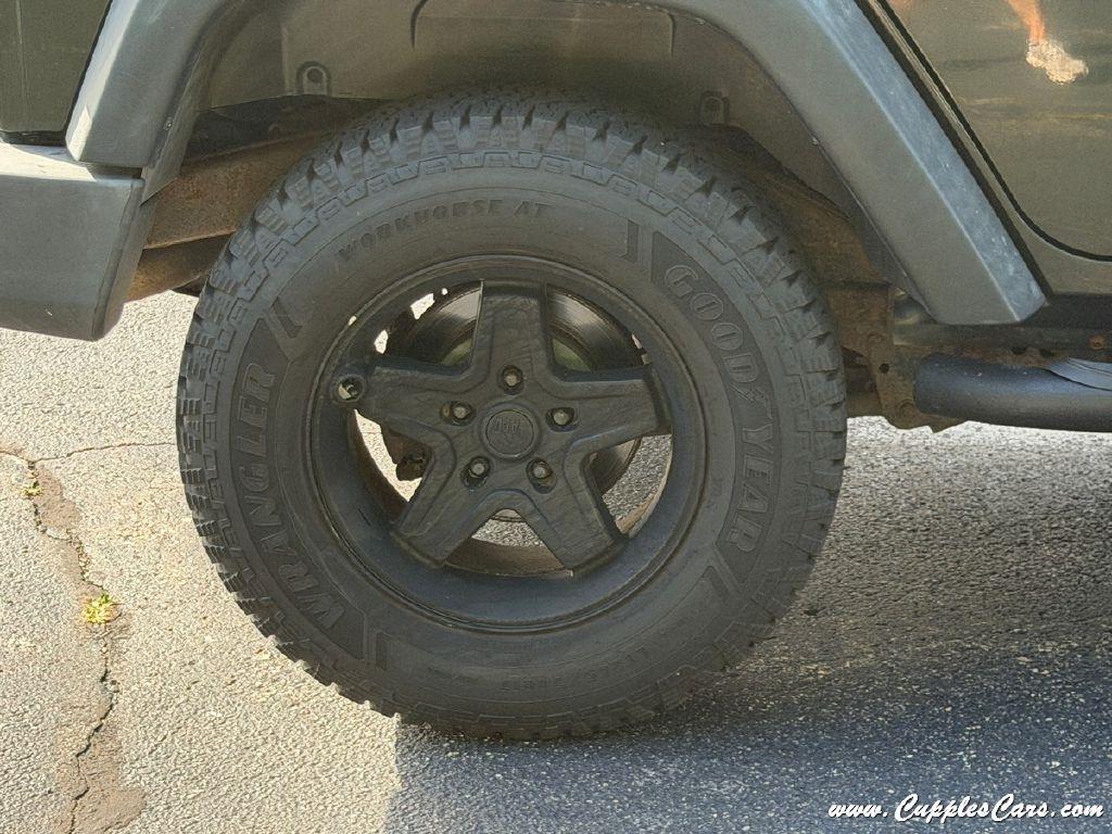 Jeep Wrangler  2011