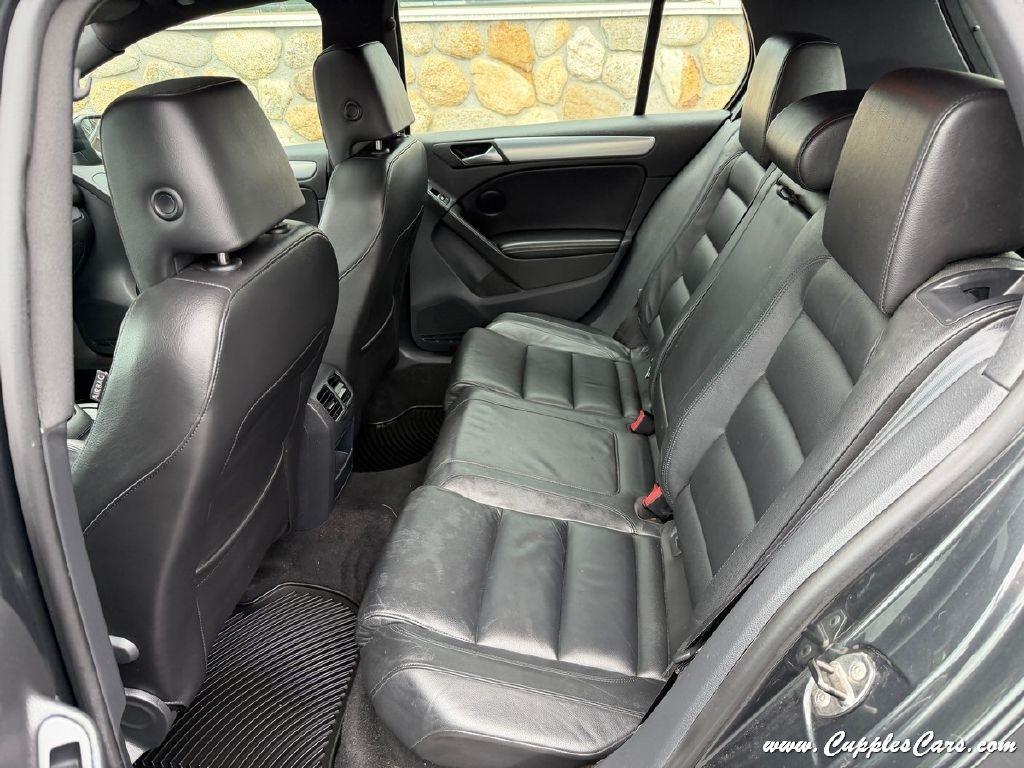 Volkswagen Golf  2013