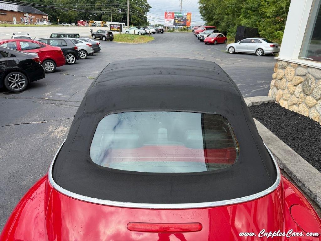 Volkswagen New Beetle  2006