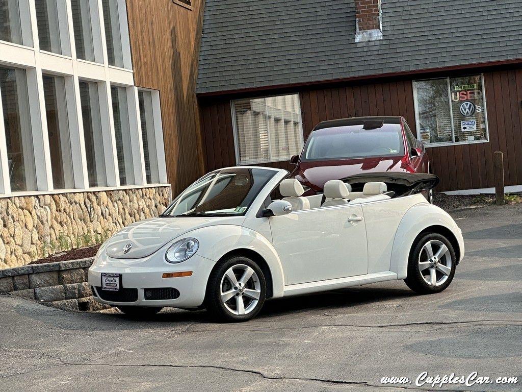 2007 Volkswagen New Beetle TRIPLE WHITE