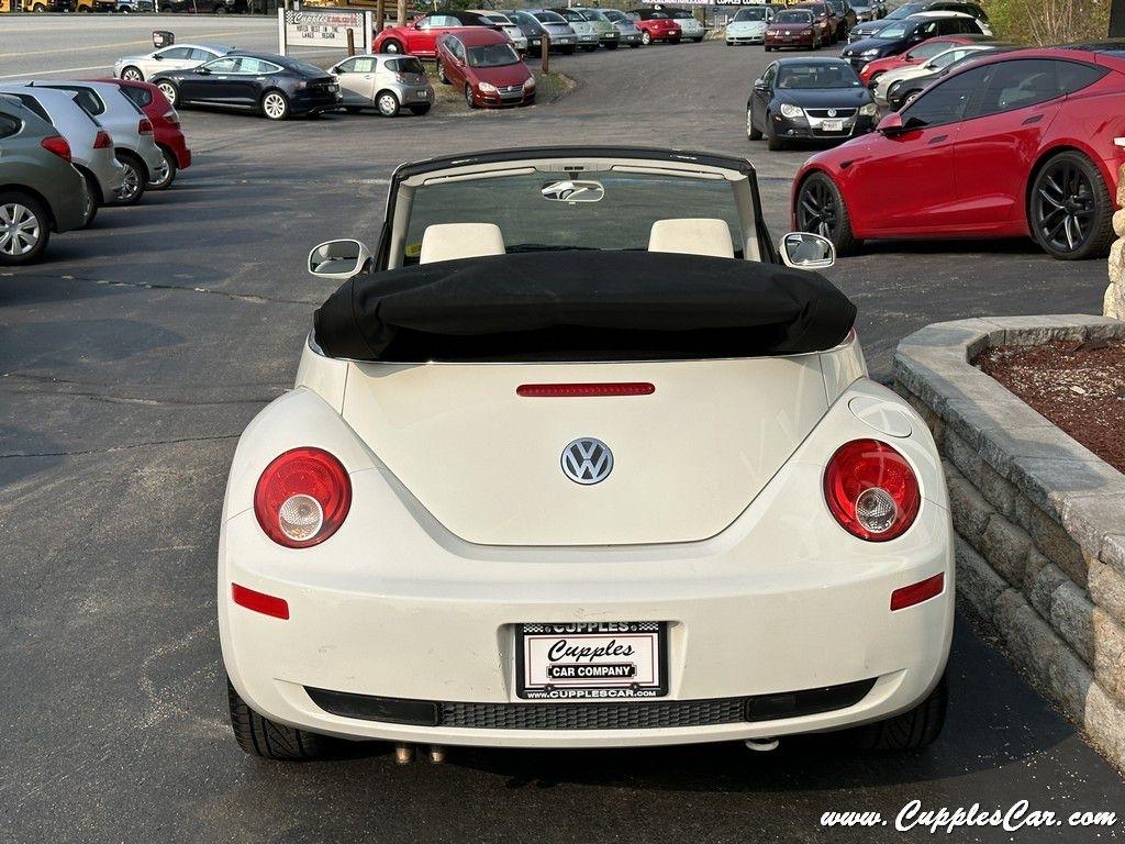 Volkswagen New Beetle  2007