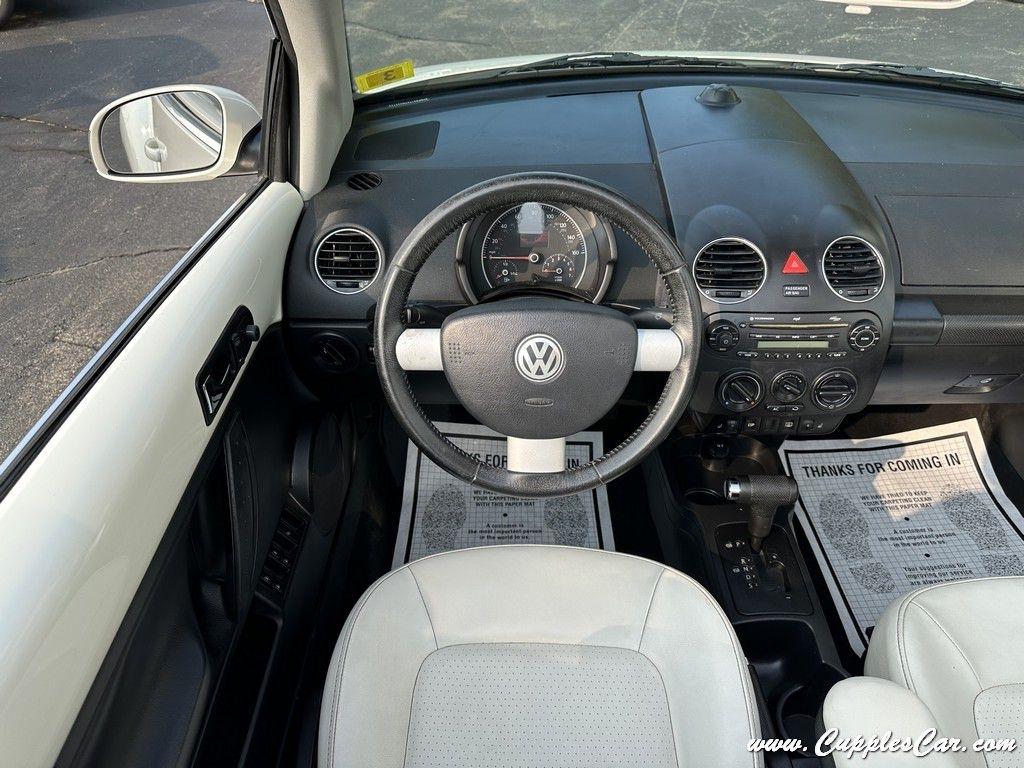 Volkswagen New Beetle  2007