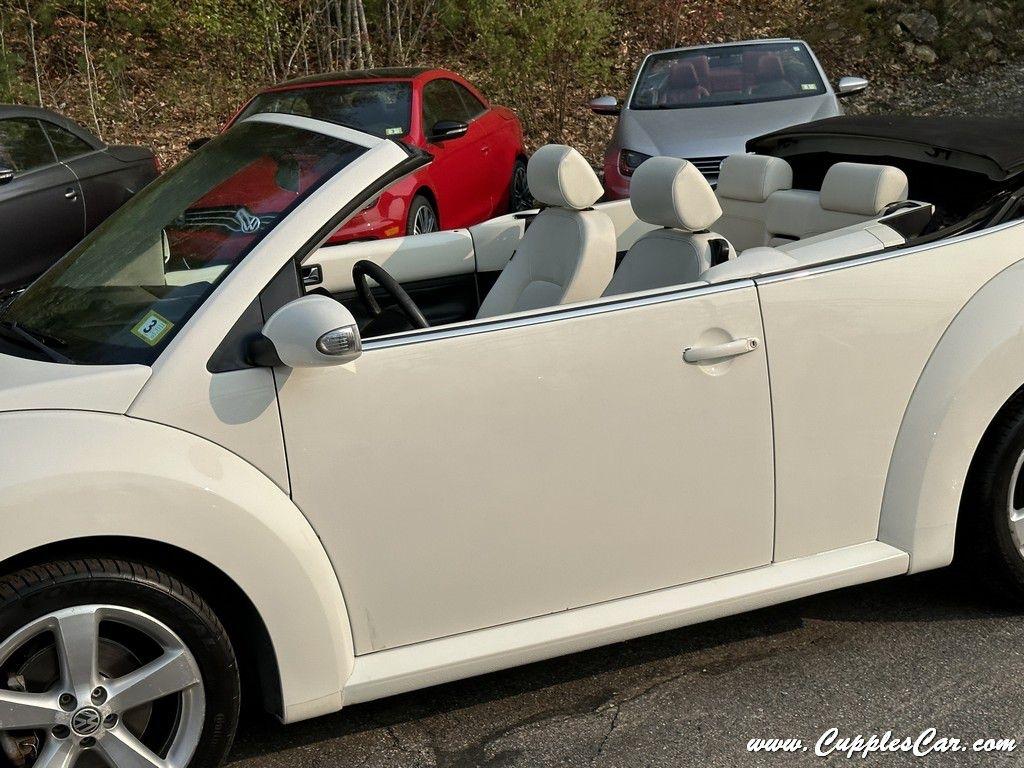Volkswagen New Beetle  2007