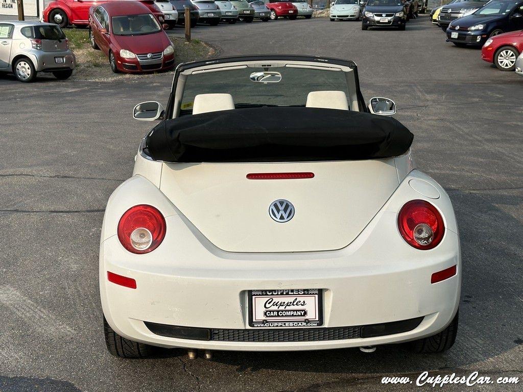 Volkswagen New Beetle  2007